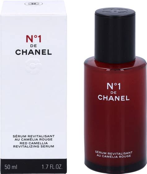 de Chanel eye serum